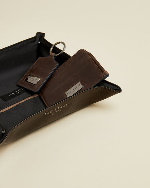<P>Wallet And Keyring Giftset</P>
