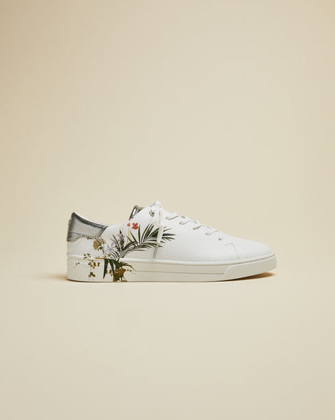 <P Class="Description">Upgrade Your White Trainer Collection To Something A Little Different With Ted?Ôøω?¬®¬´Ôøω?¬®¬´?Ôøω...