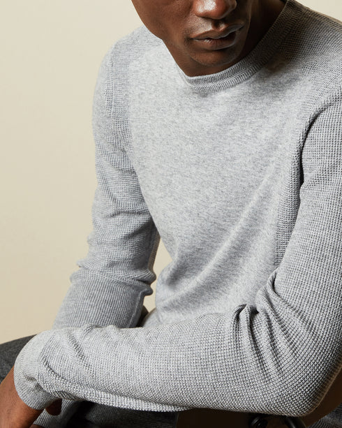 <P>Store And Travel With All Of Your Important Work Essentials With This Ted Baker Giiza Bag.</P>
<P>This Document Bag Com...