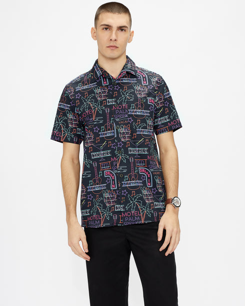 <P>Ss Retro Print Shirt</P>