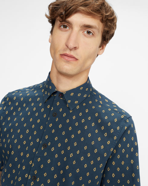 <P>Ss Diamond Geo Print Shirt</P>