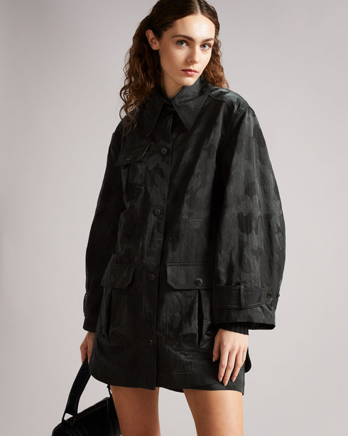 <P><Span Style="Text-Decoration: Underline;">Camo Jacquard Hunting Jacket</Span></P>
<P>The Thrill Of The Chase, You‚Ä𬮬...