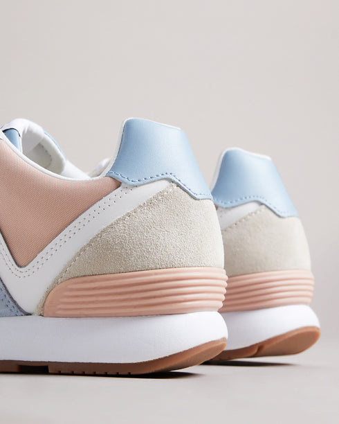 <P><Span Style="Text-Decoration: Underline;">Retro Runner Trainer</Span></P>
<P>Step Back In Time With Telvi. As You Know,...