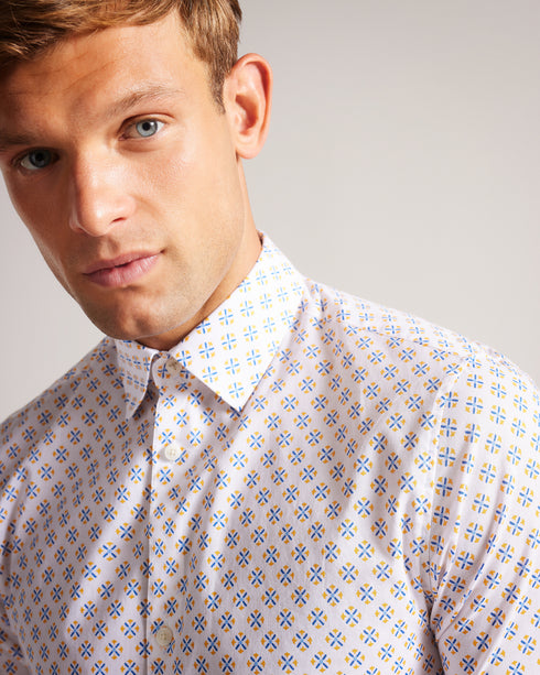 <P>Ss Geo Print Shirt</P>