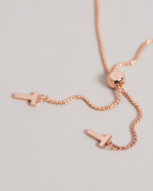 <P>40 Magnolia Lilliflora Small Bracelet</P>