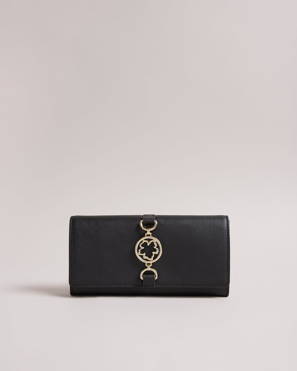 <P>Magnolia Detail Large Purse</P>