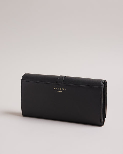 <P>Magnolia Detail Large Purse</P>