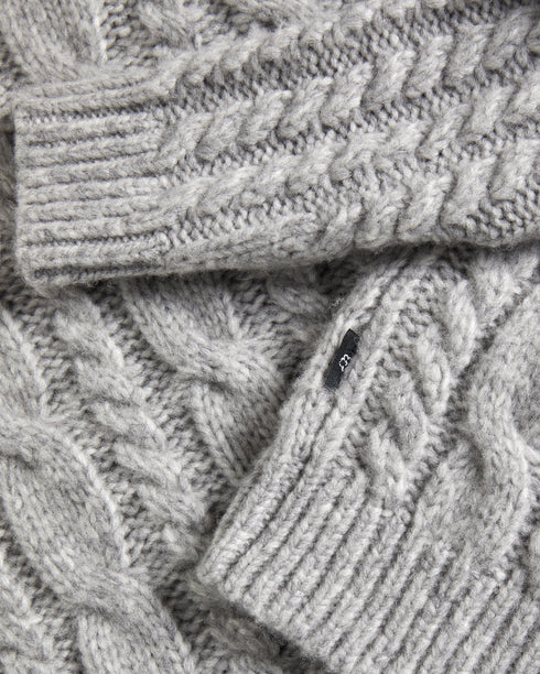 <P>Ls Cable Knit Crew Neck</P>