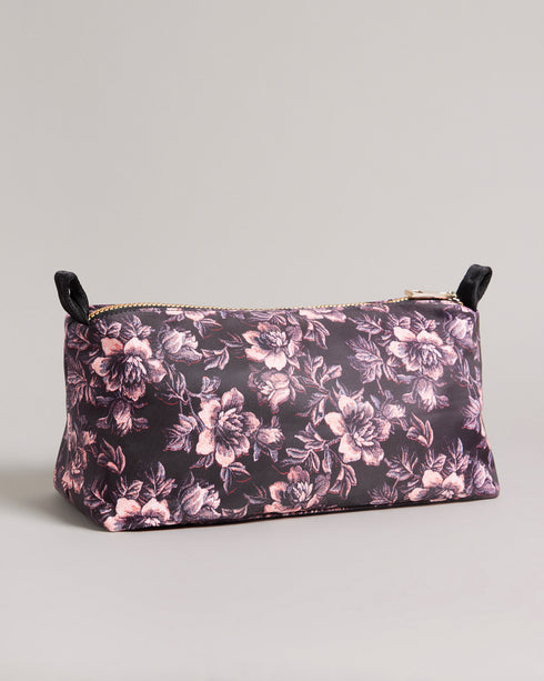 <P>Glitched Floral Large Nylon Washbag</P>