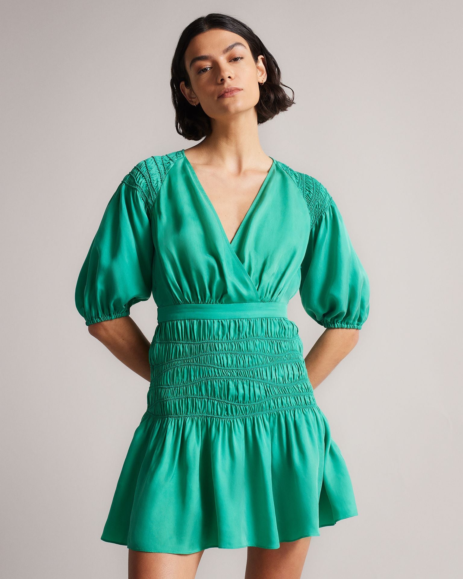 DRESSES - MID-GREEN | TALUNA | Ted Baker Ted Baker London - Croatia DRESSES - MID-GREEN | TALUNA | Ted Baker Ted Baker London - Croatia
